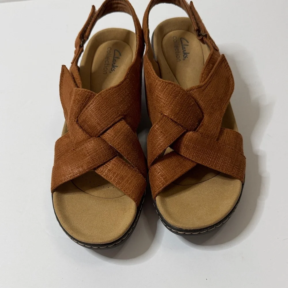 Clarks Merliah Echo Tan Brown Sandals NEW Size 10